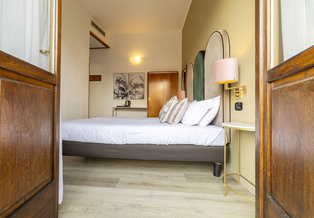 Twin Beds