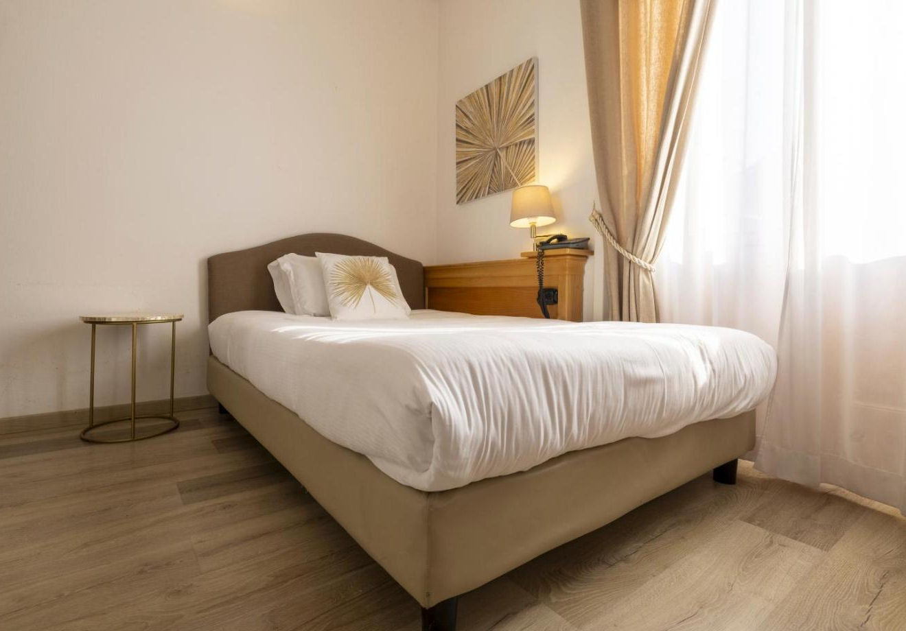 Superior Single Room