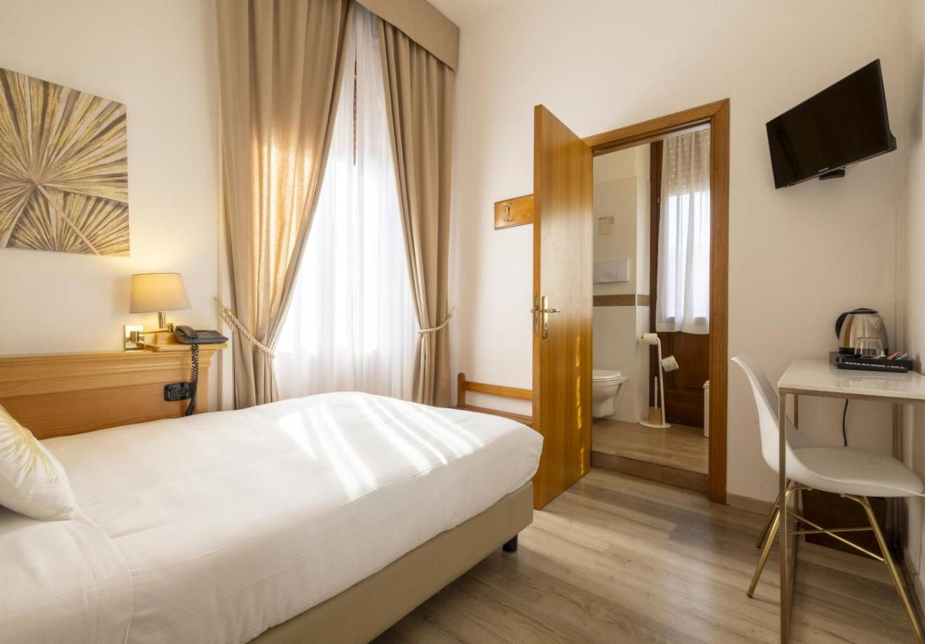Superior Single Room