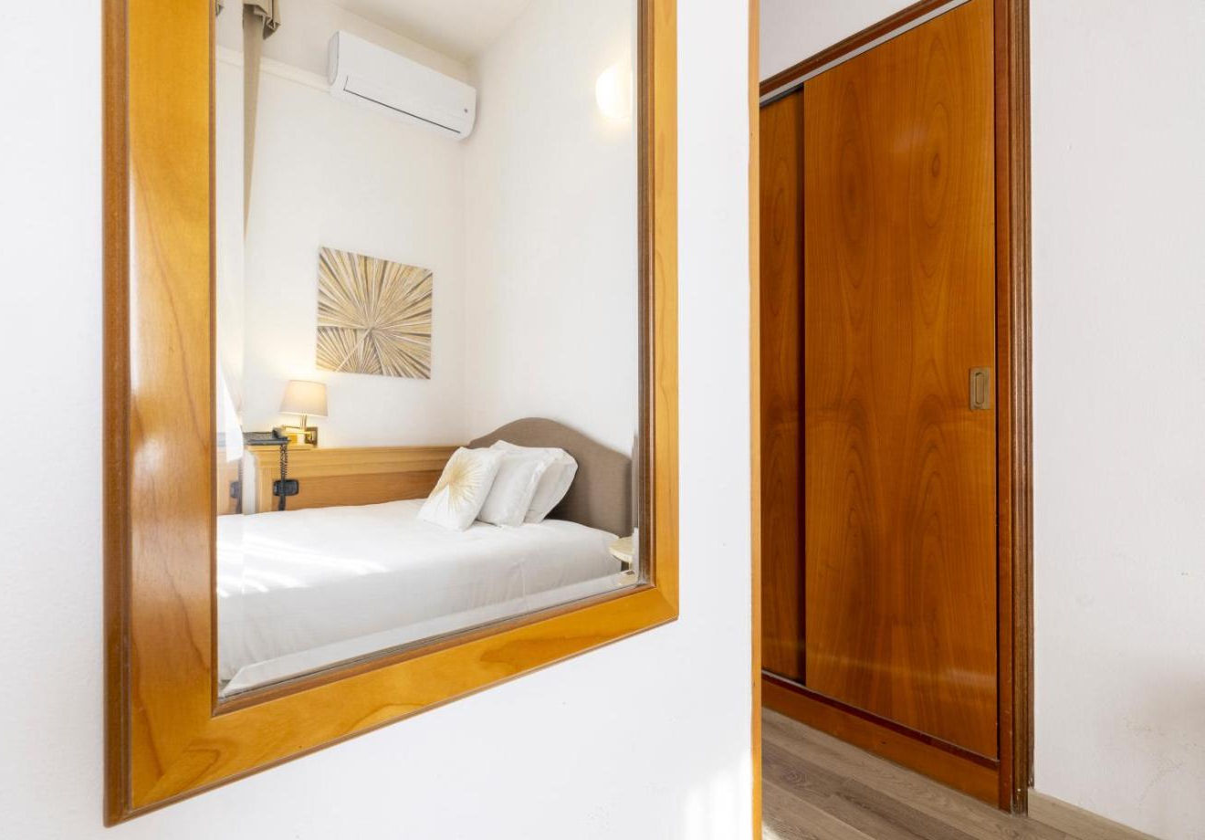 Superior Single Room